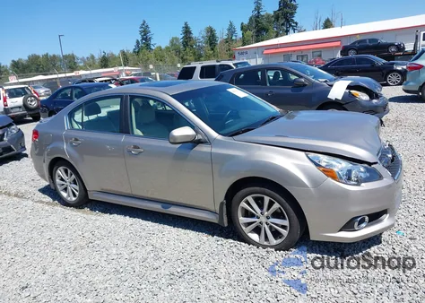 2014 Subaru Legacy 2.5I Limited из США, поврежденный, VIN 4S3BMBL65E3018282